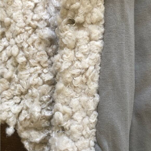 Old Navy🍁Girls’ Shag Jacket Cream Boho Comfy Size 8 - Picture 7 of 8